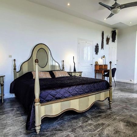 Les Hauts De Domme - Chambres D'Hotes ภายนอก รูปภาพ